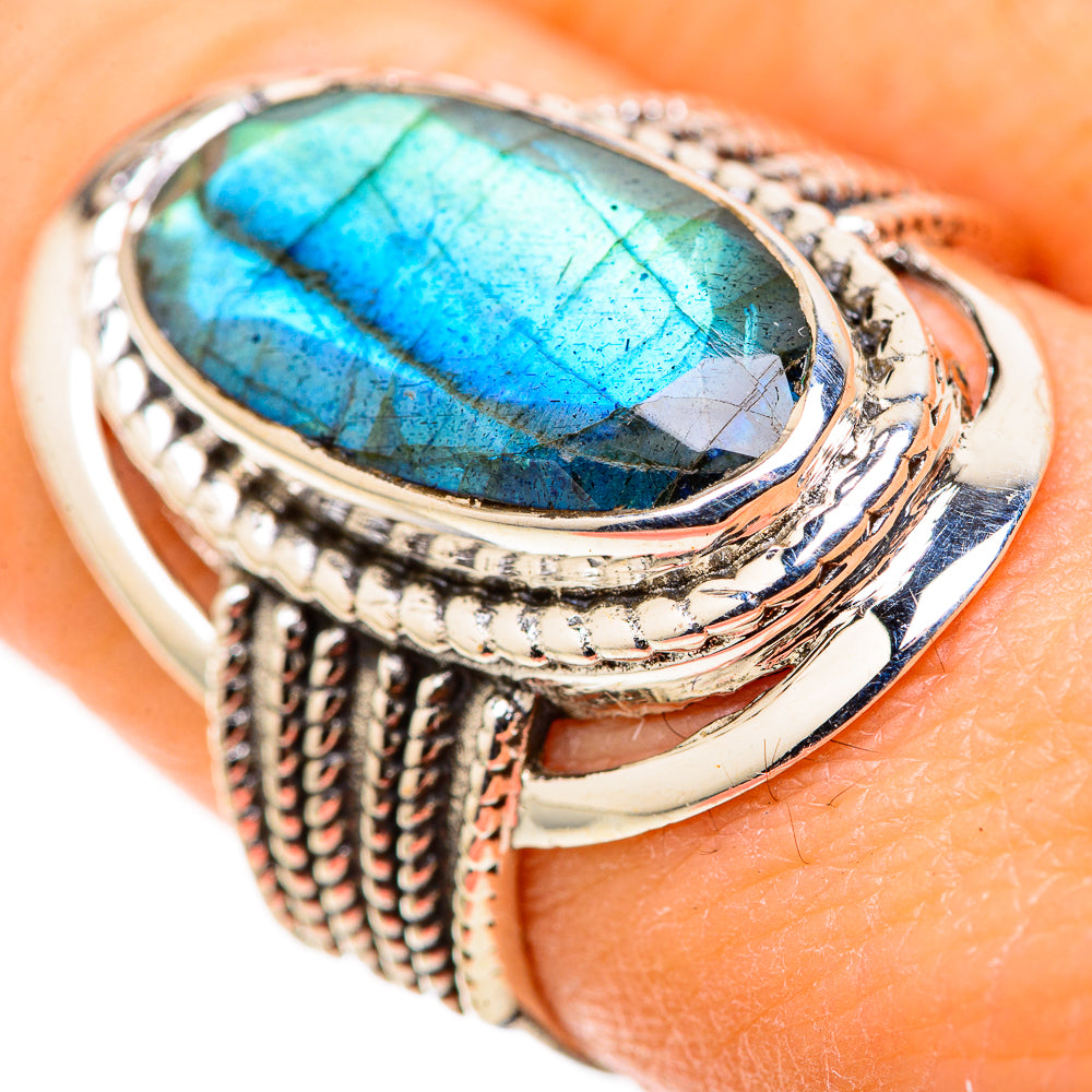 Labradorite Rings handcrafted by Anasilvercos - RING128714 - Photo 3