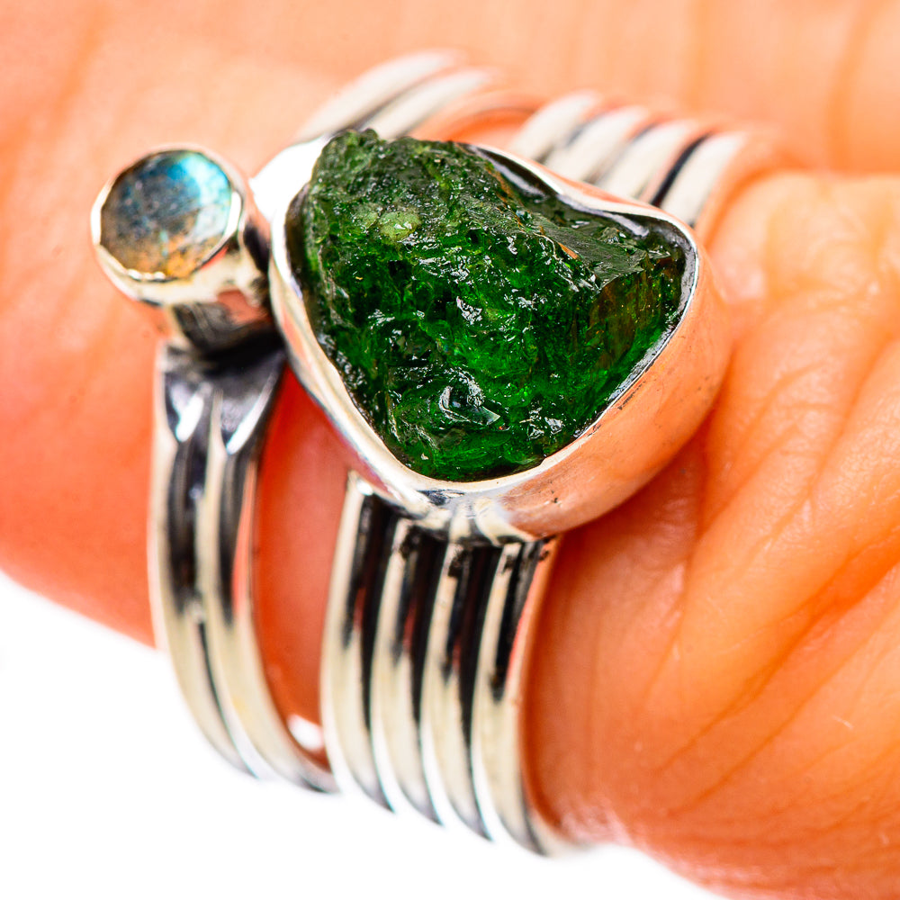Chrome Diopside, Labradorite Rings handcrafted by Anasilvercos - RING134231