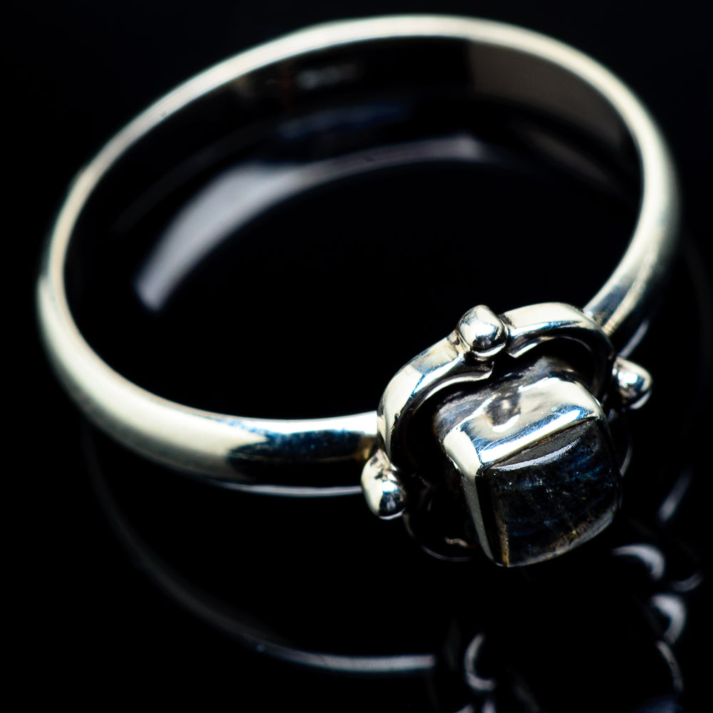 Labradorite Rings handcrafted by Anasilvercos - RING19951