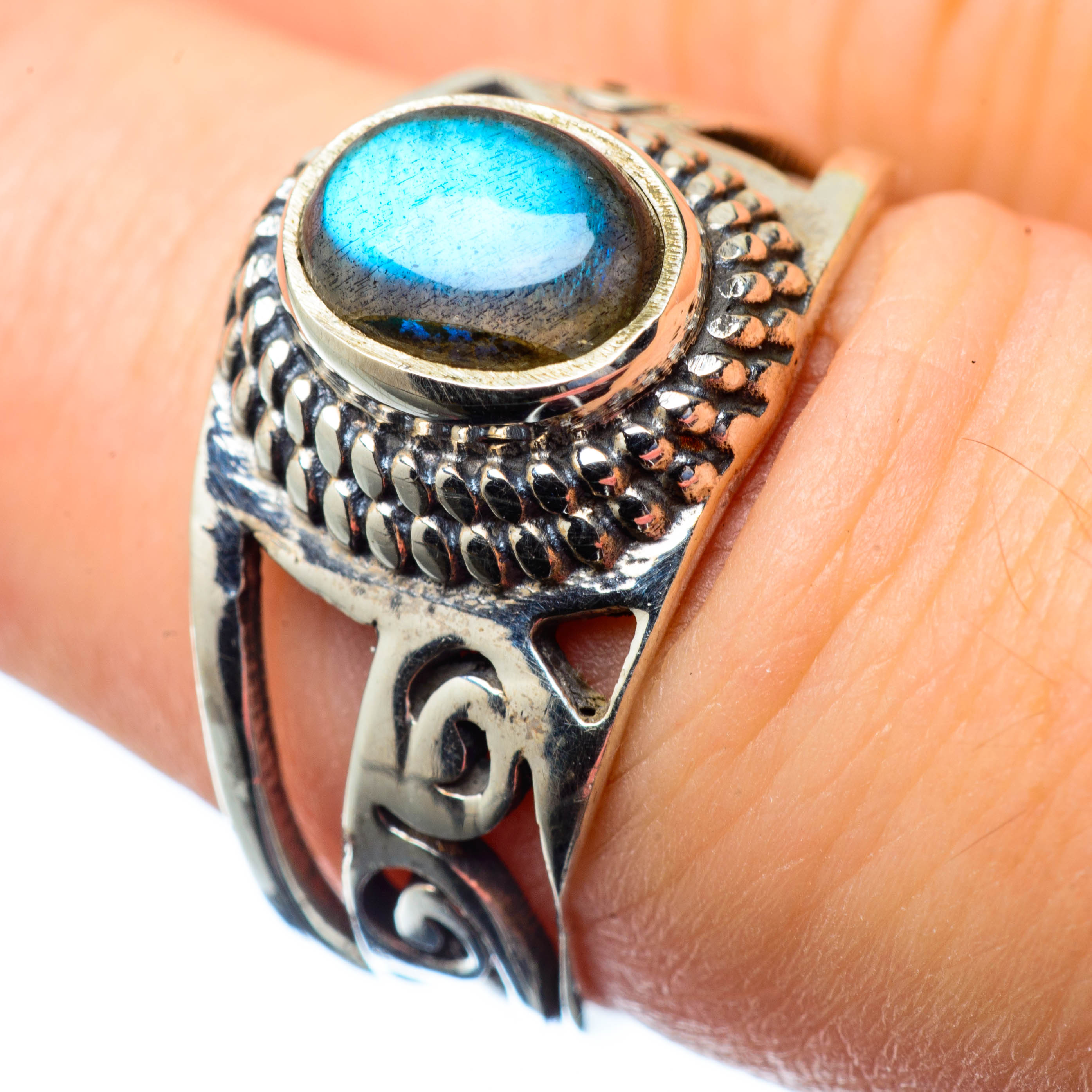 Labradorite Rings handcrafted by Anasilvercos - RING27098