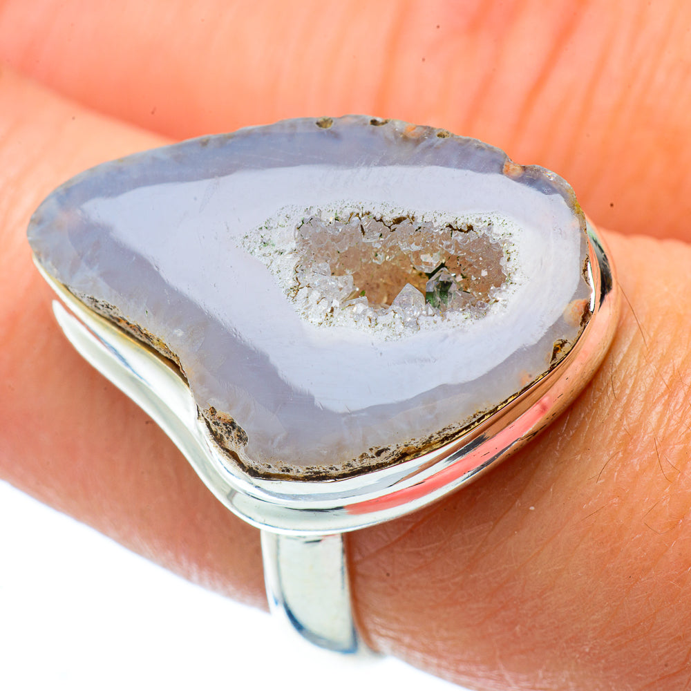 White Geode Slice Rings handcrafted by Anasilvercos - RING34738