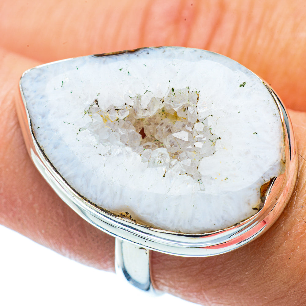White Geode Slice Rings handcrafted by Anasilvercos - RING36079