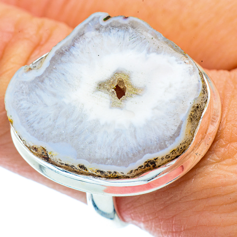 White Geode Slice Rings handcrafted by Anasilvercos - RING36498