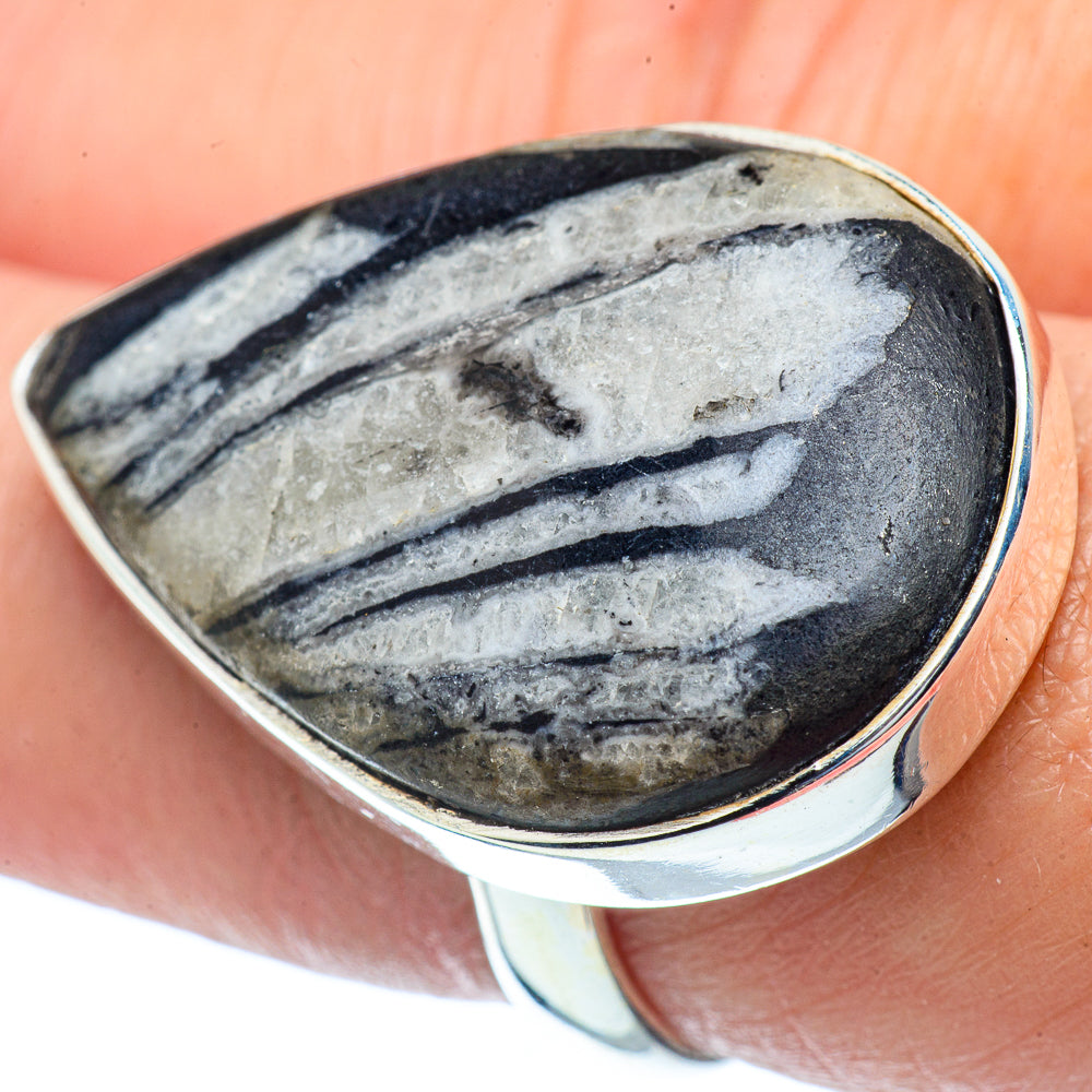 Chrysanthemum Stone Rings handcrafted by Anasilvercos - RING38903