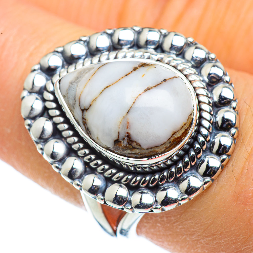 White Agate Rings handcrafted by Anasilvercos - RING44340