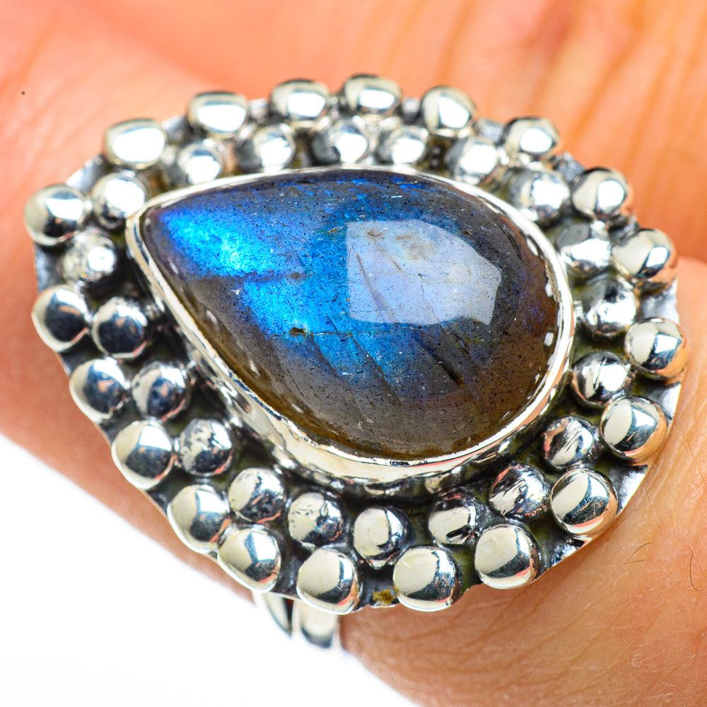 Labradorite Rings handcrafted by Anasilvercos - RING45544