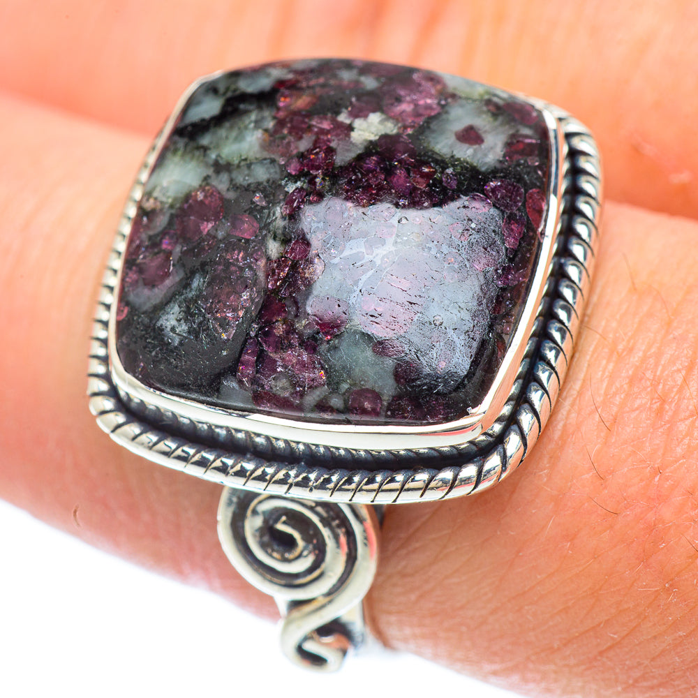 Russian Eudialyte Rings handcrafted by Anasilvercos - RING55894
