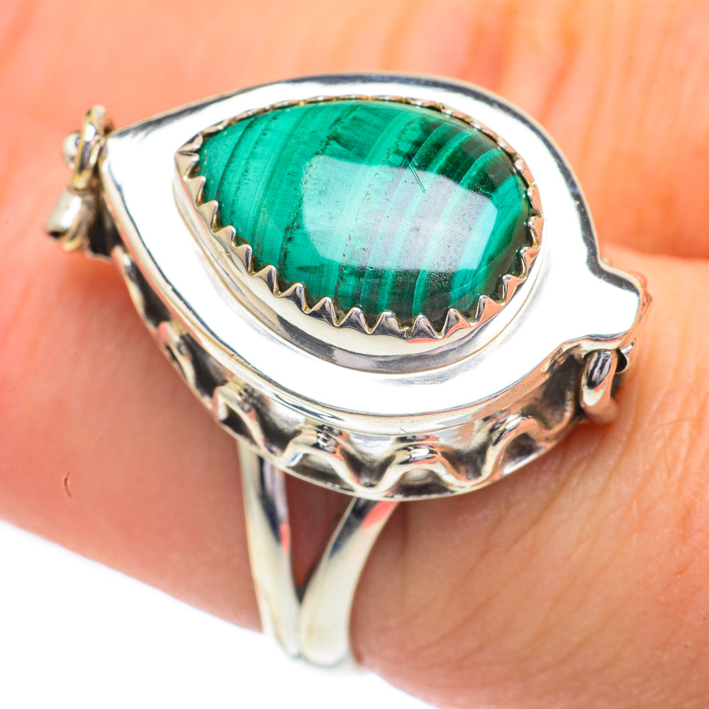 Malachite Rings handcrafted by Anasilvercos - RING61043