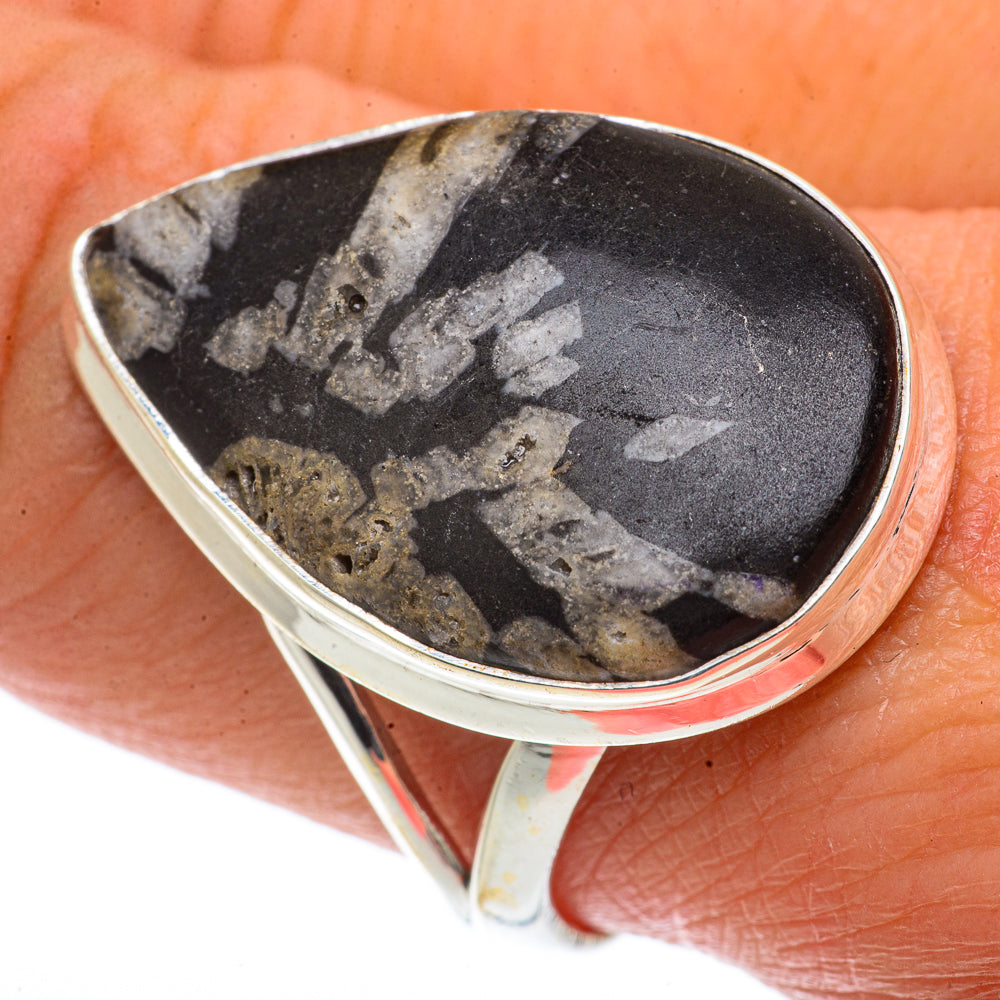 Chrysanthemum Stone Rings handcrafted by Anasilvercos - RING66768