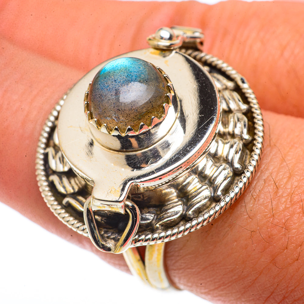 Labradorite Rings handcrafted by Anasilvercos - RING66774
