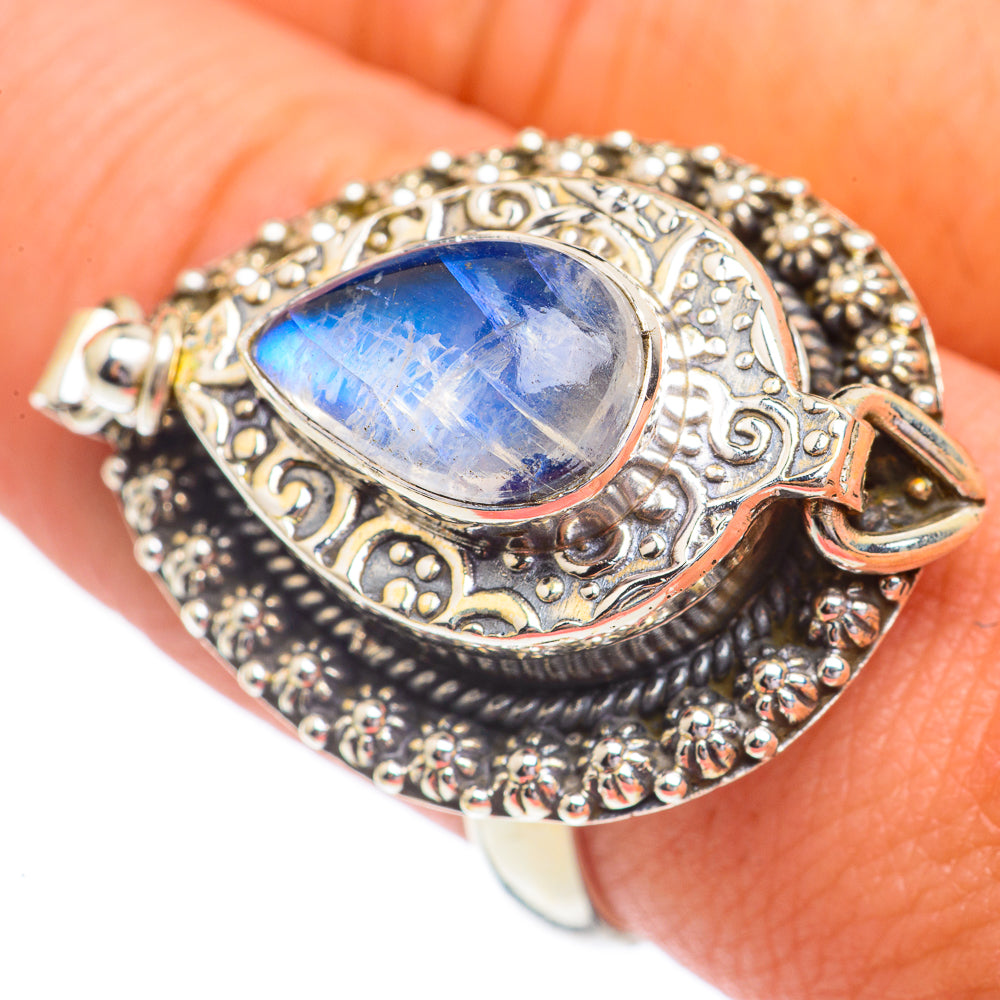 Rainbow Moonstone Rings handcrafted by Anasilvercos - RING67434