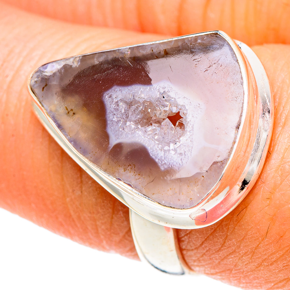 White Geode Slice Rings handcrafted by Anasilvercos - RING89802
