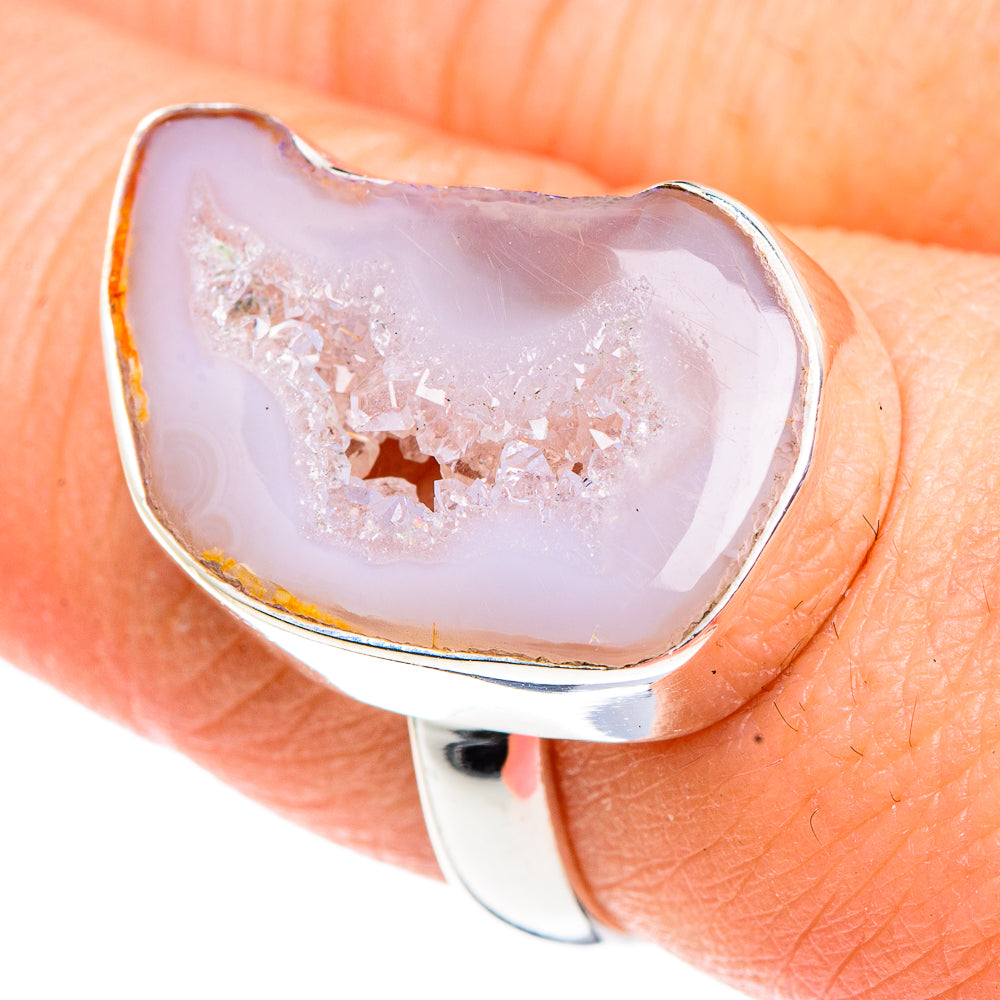 White Geode Slice Rings handcrafted by Anasilvercos - RING91445