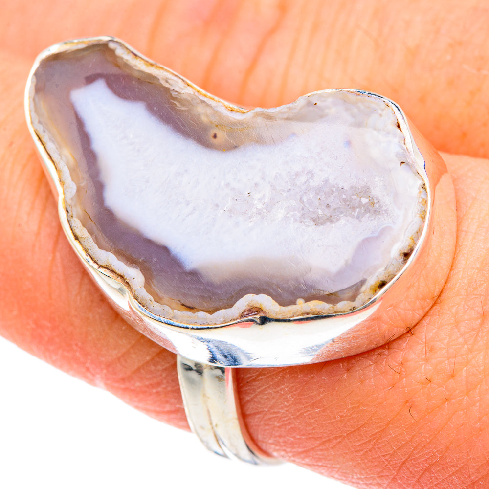 White Geode Slice Rings handcrafted by Anasilvercos - RING91638