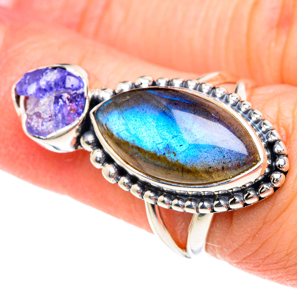 Labradorite Rings handcrafted by Anasilvercos - RING93095