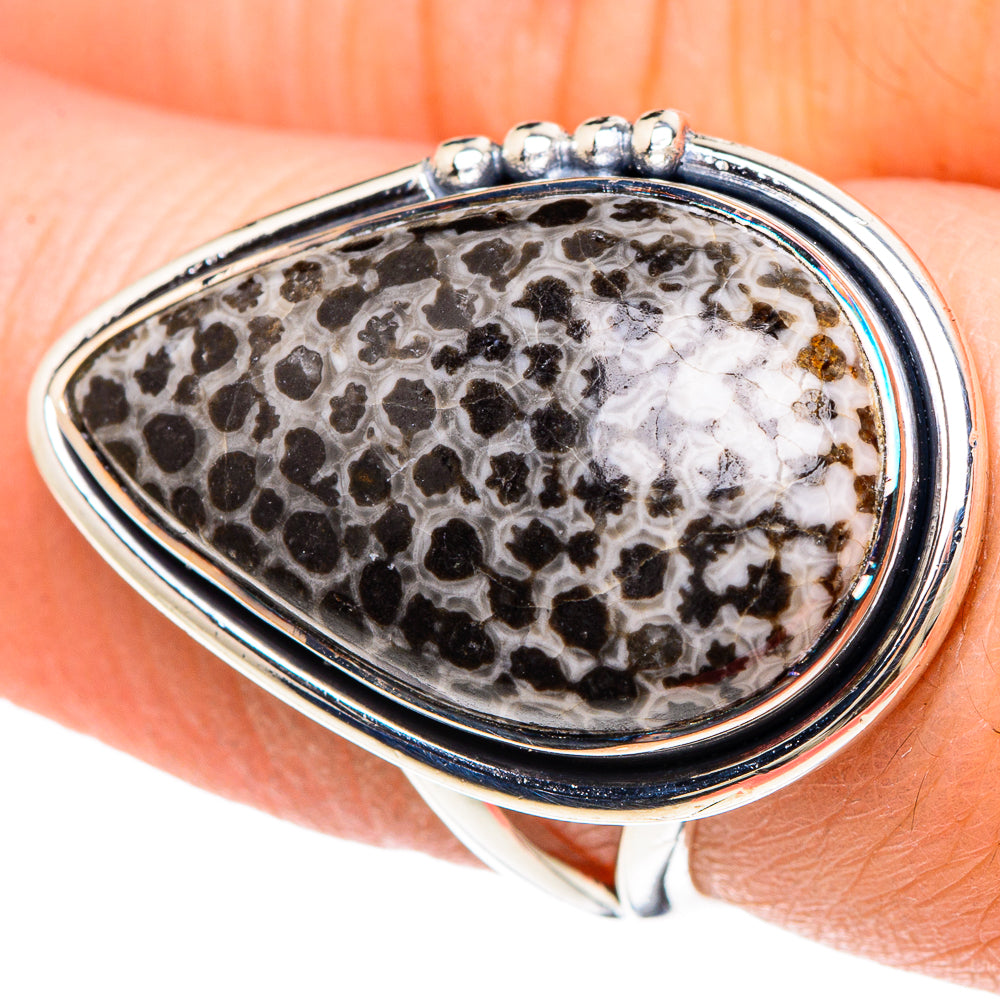 Stingray Coral Rings handcrafted by Anasilvercos - RING93302