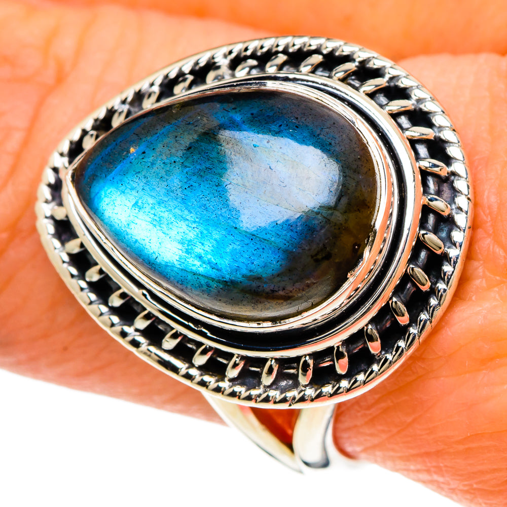 Labradorite Rings handcrafted by Anasilvercos - RING94063