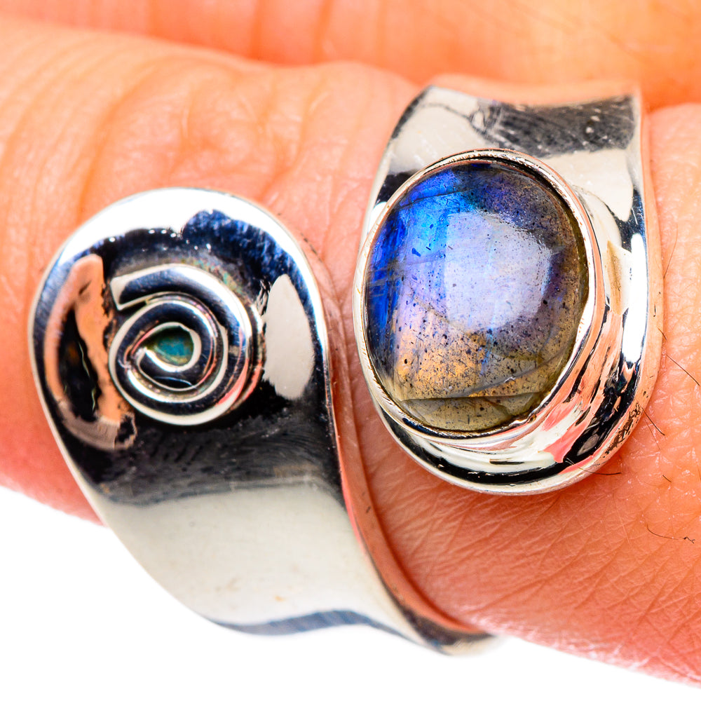 Labradorite Rings handcrafted by Anasilvercos - RING95509