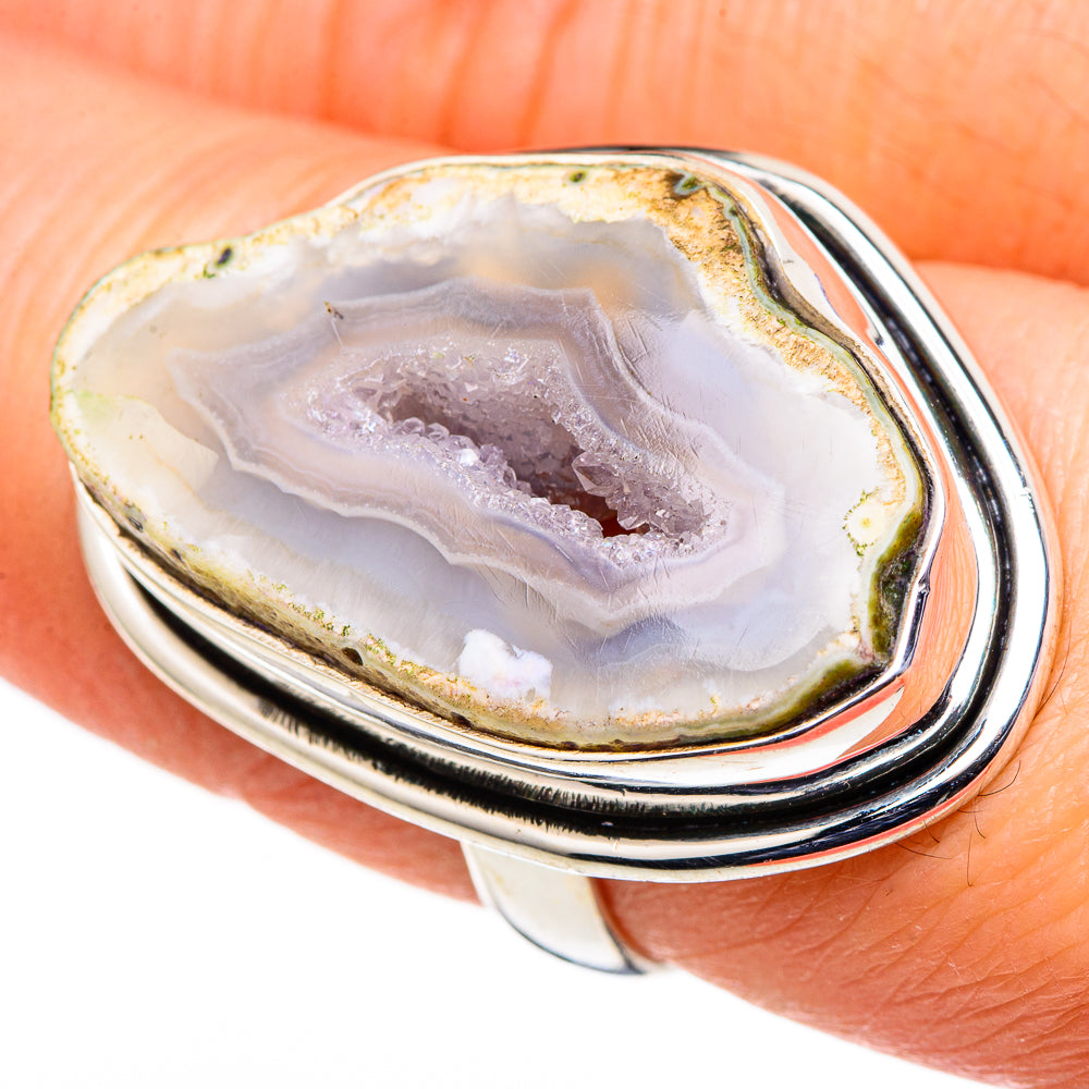White Geode Slice Rings handcrafted by Anasilvercos - RING98839