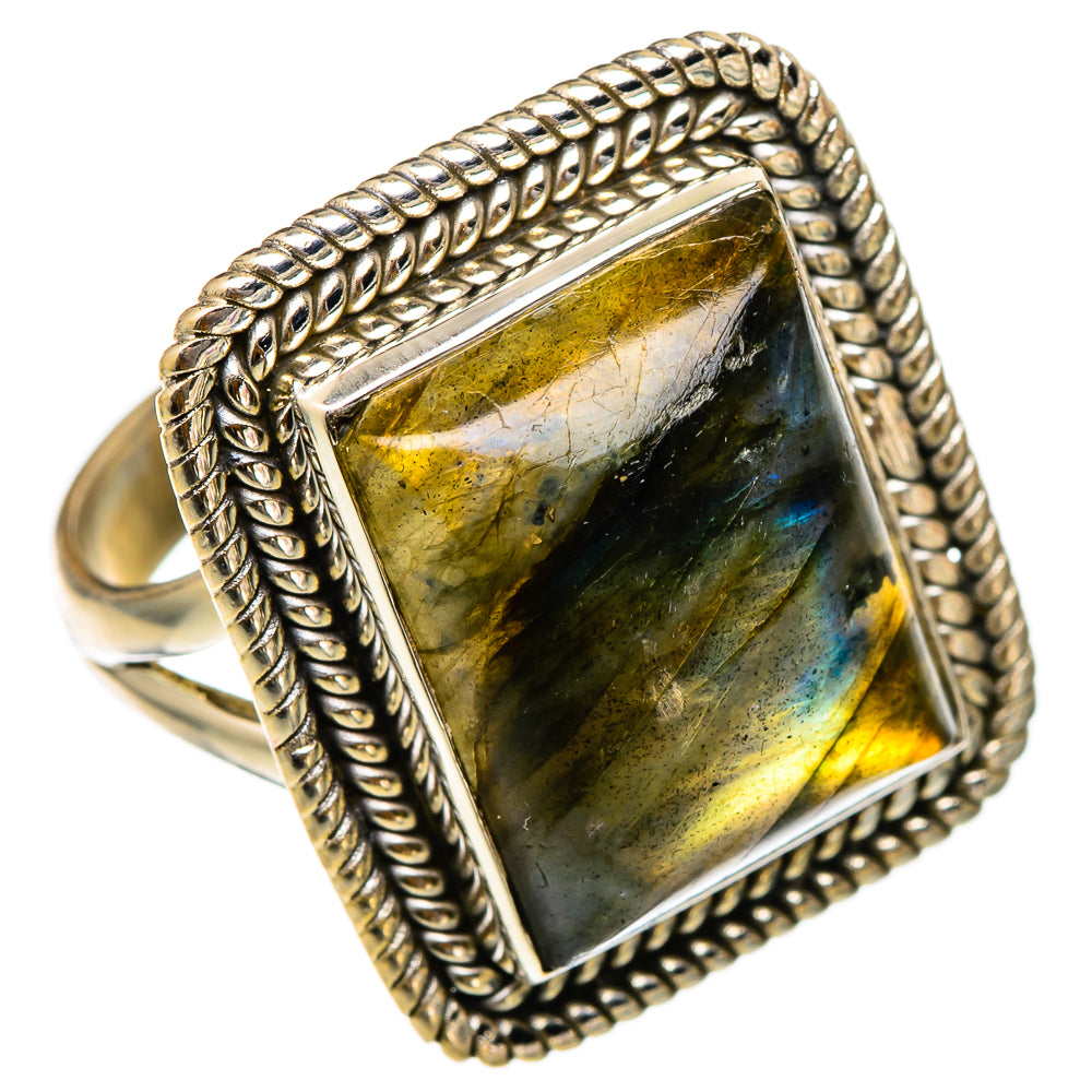 Labradorite Rings handcrafted by Anasilvercos - RING101654 - Photo 2