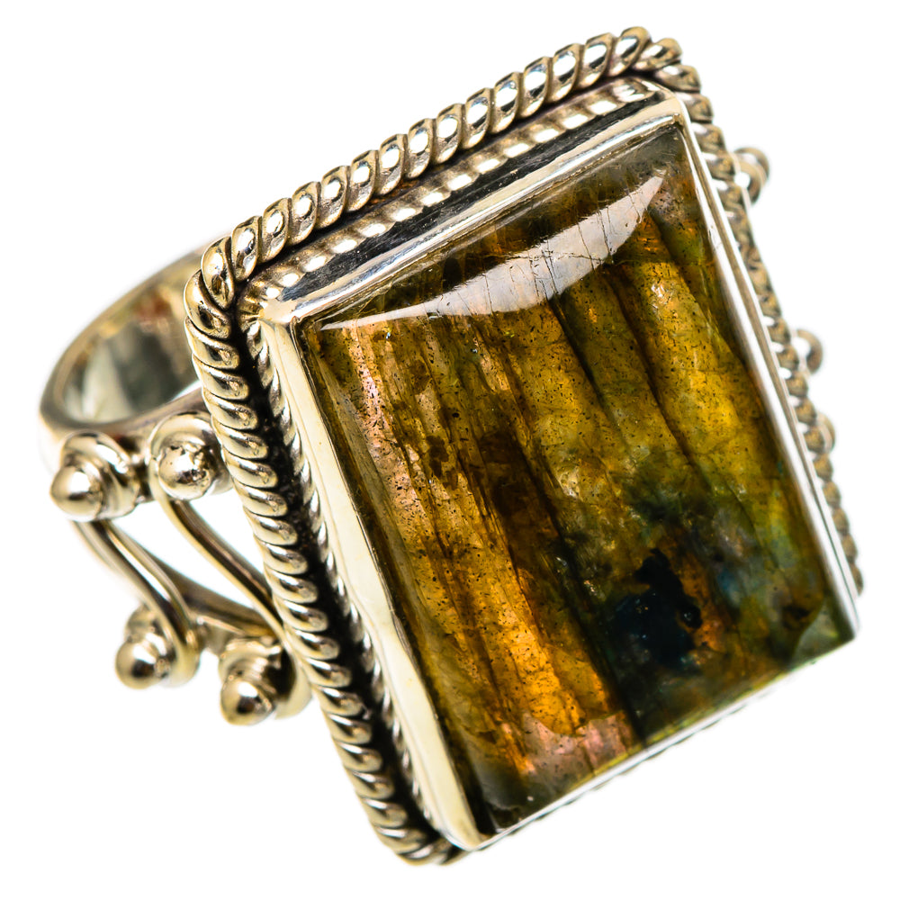 Labradorite Rings handcrafted by Anasilvercos - RING101680 - Photo 2