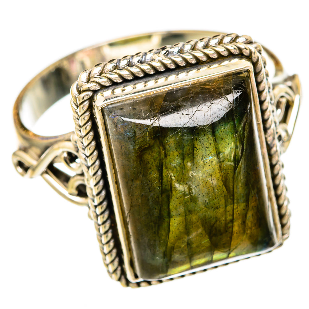 Labradorite Rings handcrafted by Anasilvercos - RING102819 - Photo 2