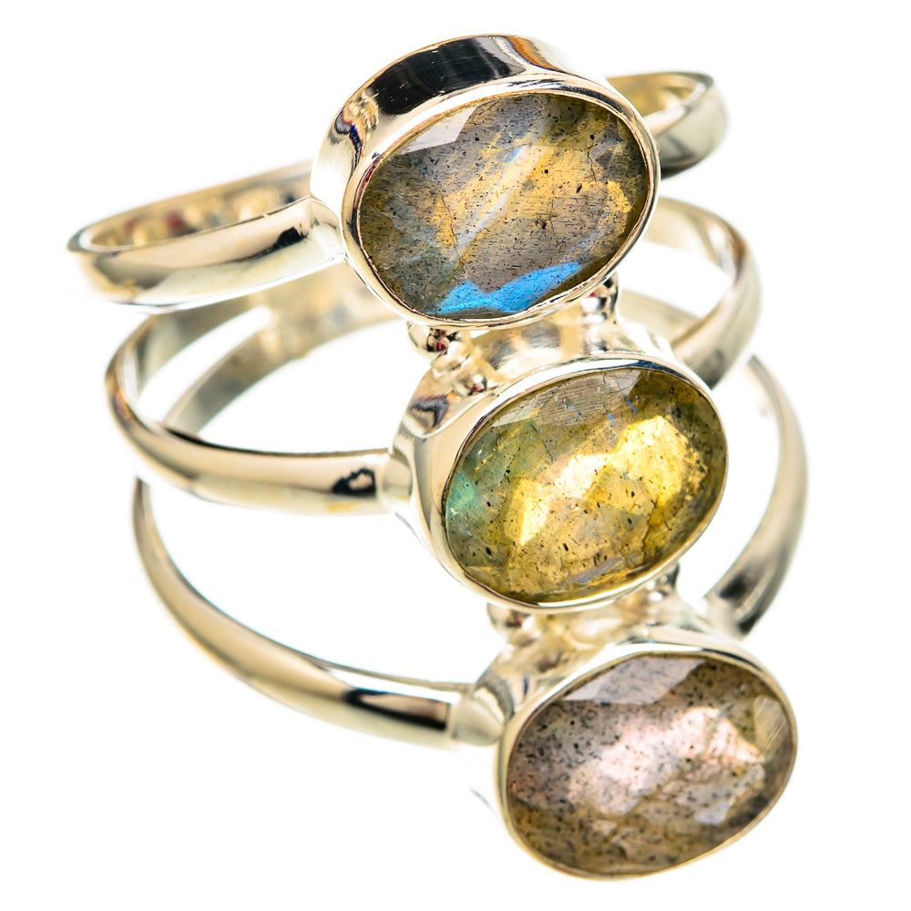 Labradorite Rings handcrafted by Anasilvercos - RING103901 - Photo 2