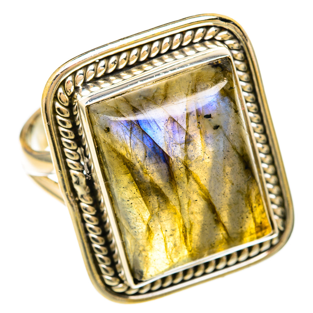 Labradorite Rings handcrafted by Anasilvercos - RING104012 - Photo 2