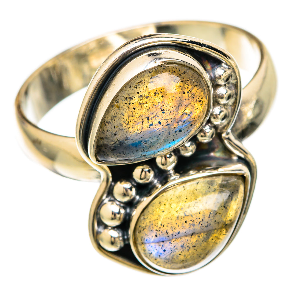 Labradorite Rings handcrafted by Anasilvercos - RING104507 - Photo 2