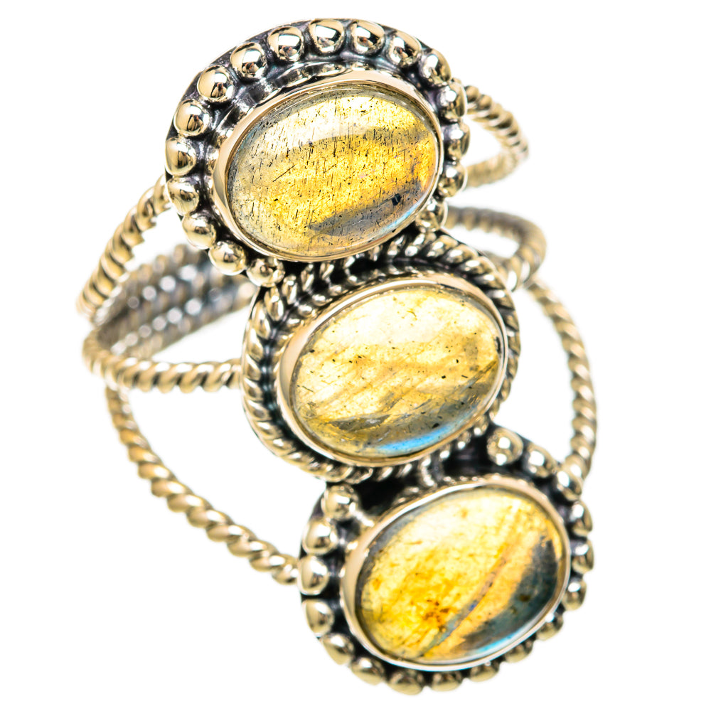 Labradorite Rings handcrafted by Anasilvercos - RING104628 - Photo 2