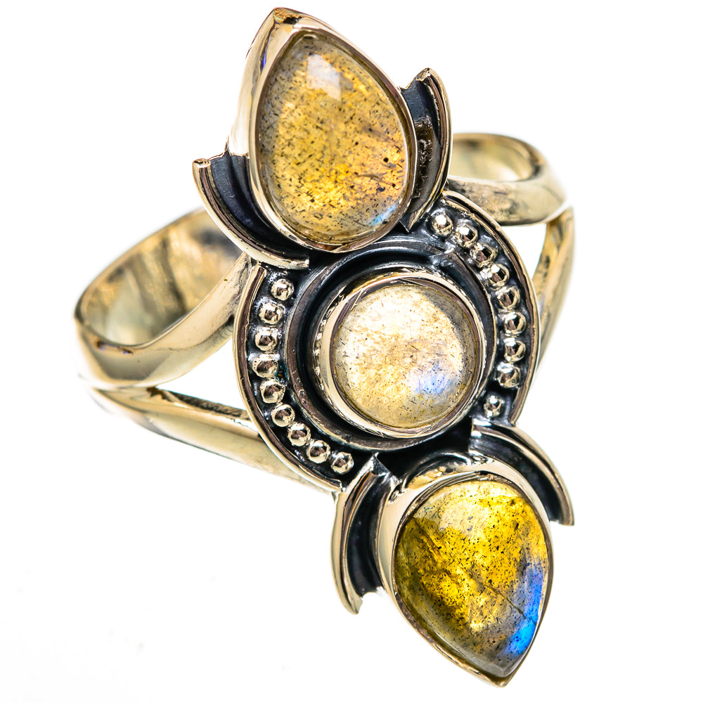 Labradorite Rings handcrafted by Anasilvercos - RING105928 - Photo 2