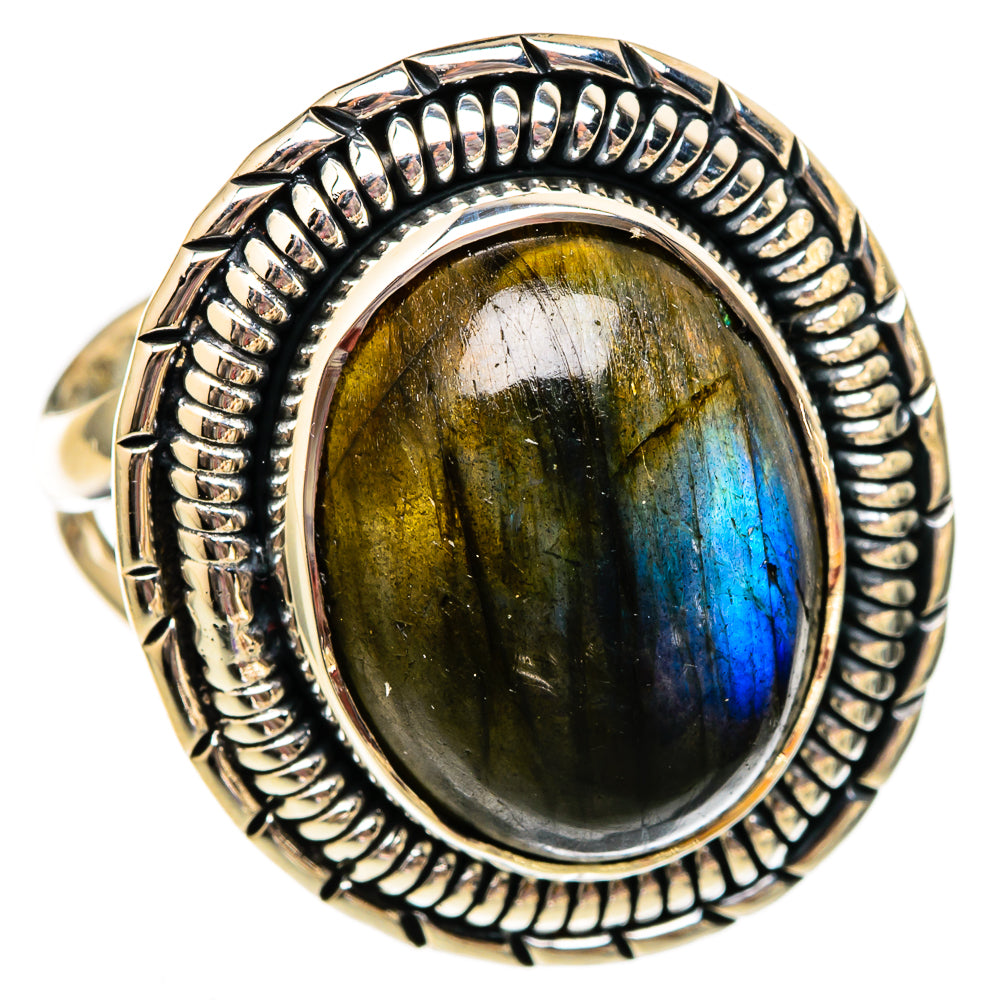 Labradorite Rings handcrafted by Anasilvercos - RING106011 - Photo 2
