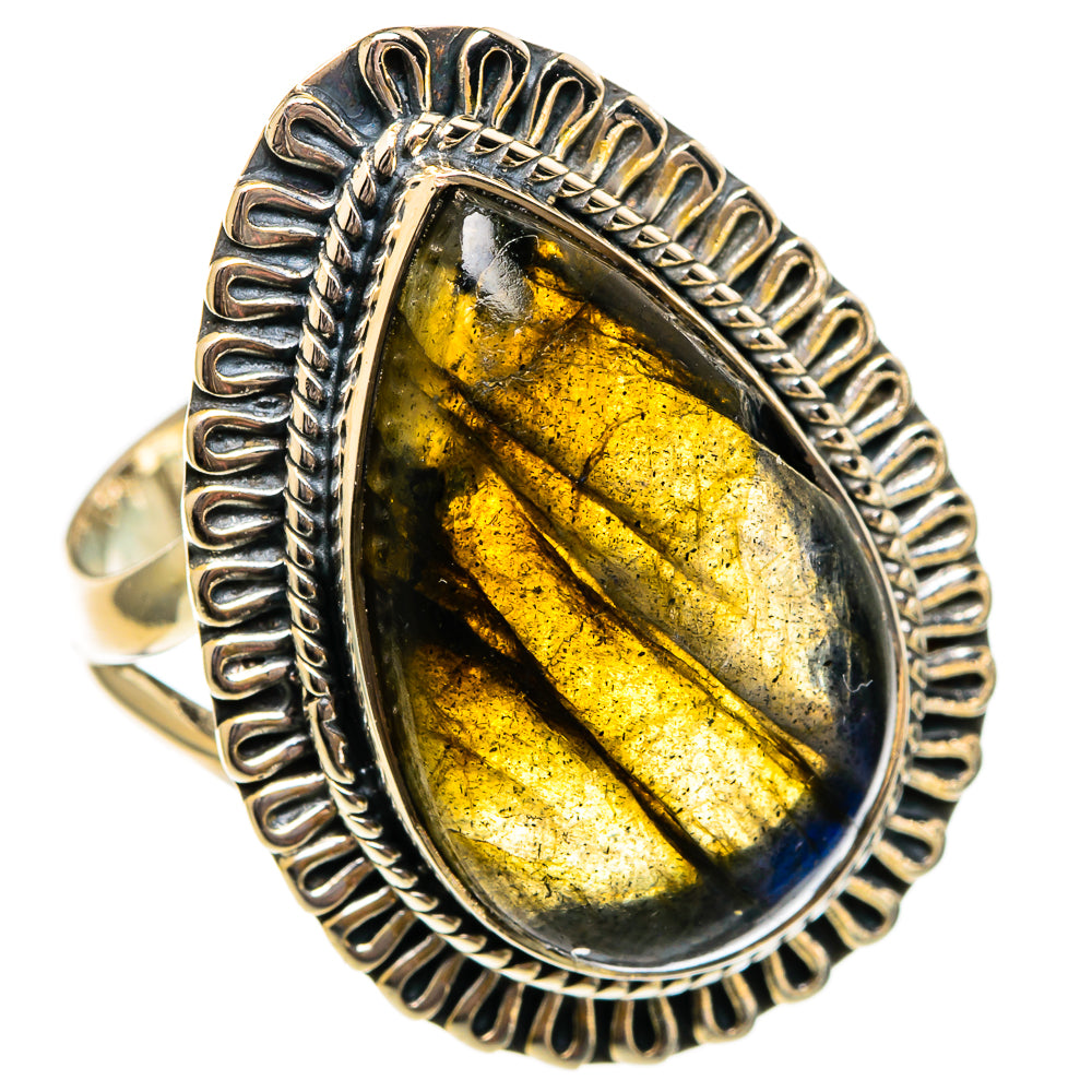 Labradorite Rings handcrafted by Anasilvercos - RING106394 - Photo 2