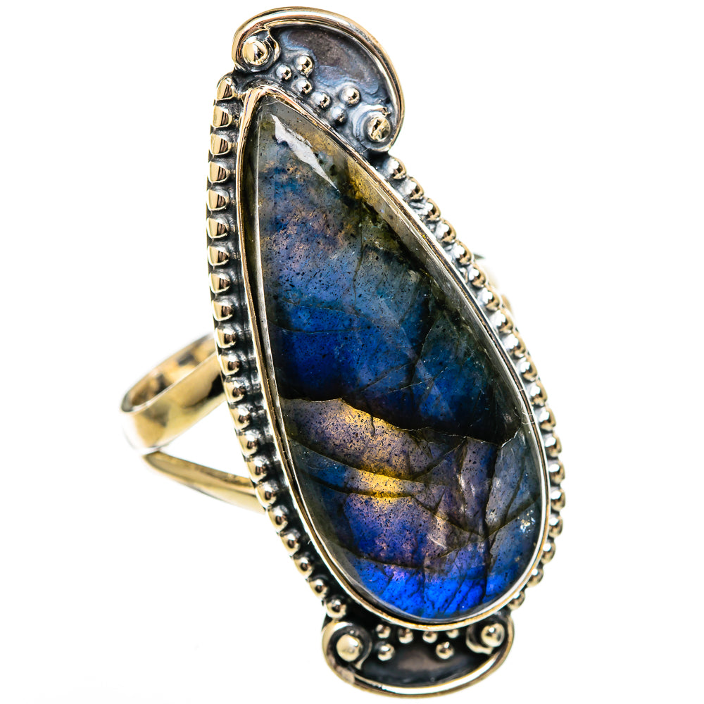 Labradorite Rings handcrafted by Anasilvercos - RING106475 - Photo 2