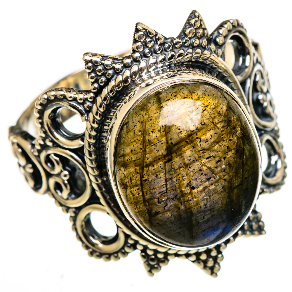 Labradorite Rings handcrafted by Anasilvercos - RING106575 - Photo 2