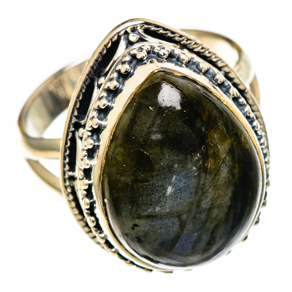 Labradorite Rings handcrafted by Anasilvercos - RING106986 - Photo 2