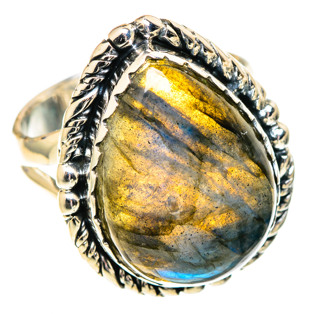 Labradorite Rings handcrafted by Anasilvercos - RING107535 - Photo 2