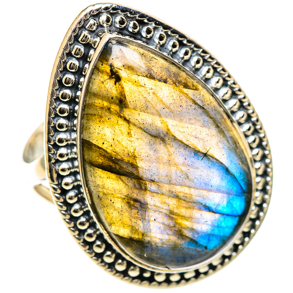 Labradorite Rings handcrafted by Anasilvercos - RING108012 - Photo 2