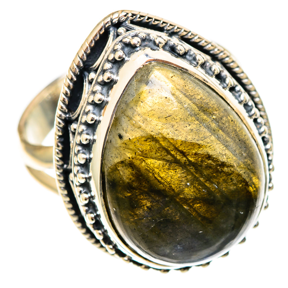 Labradorite Rings handcrafted by Anasilvercos - RING108143 - Photo 2