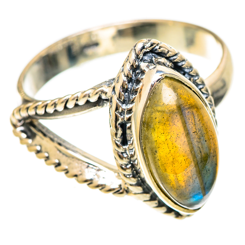 Labradorite Rings handcrafted by Anasilvercos - RING108482 - Photo 2