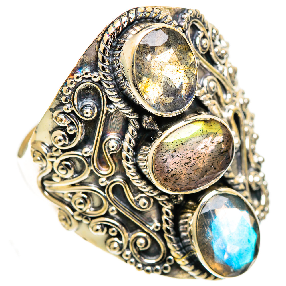 Labradorite Rings handcrafted by Anasilvercos - RING110257 - Photo 2