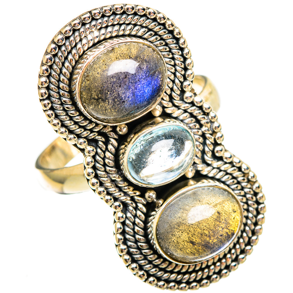 Labradorite Rings handcrafted by Anasilvercos - RING110701 - Photo 2