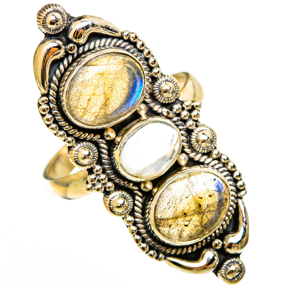 Labradorite Rings handcrafted by Anasilvercos - RING112401 - Photo 2
