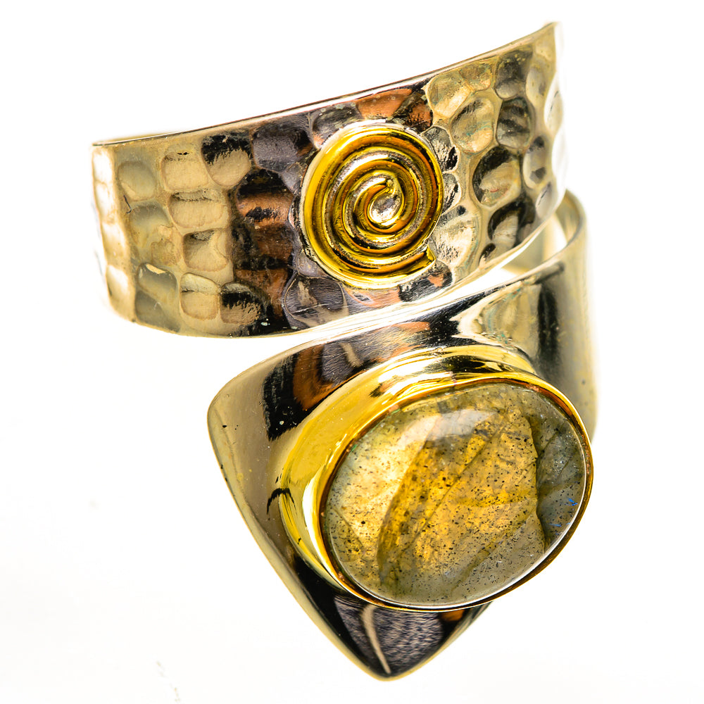 Labradorite Rings handcrafted by Anasilvercos - RING113796 - Photo 2