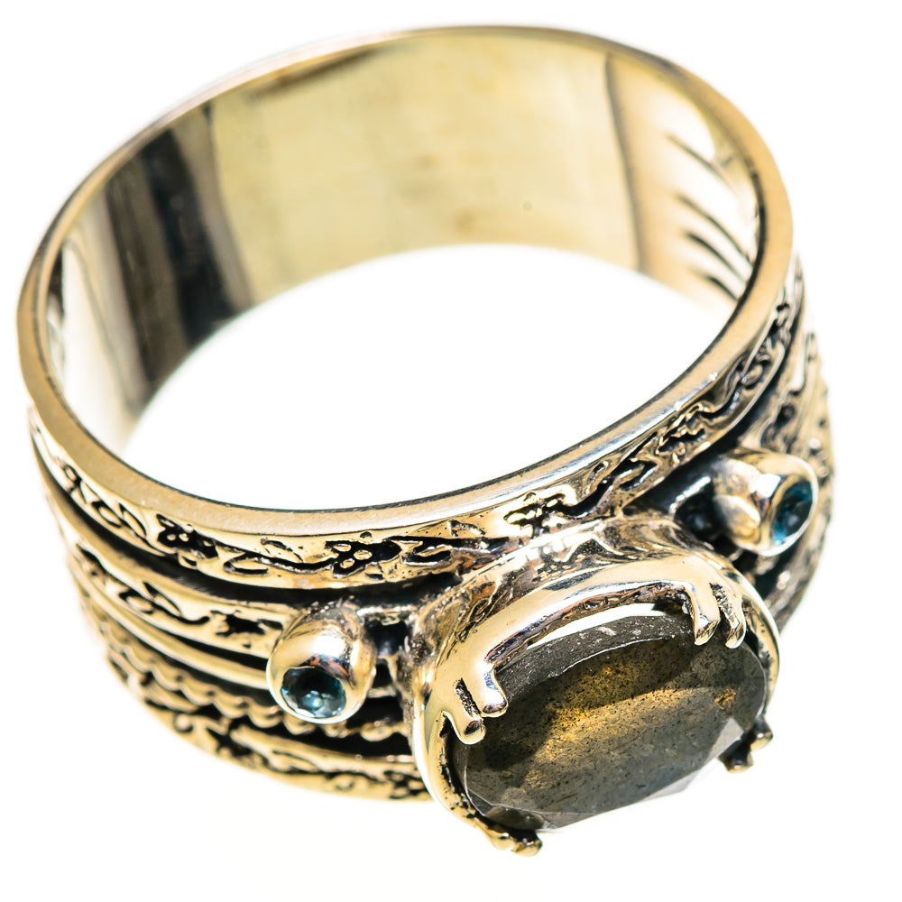 Labradorite Rings handcrafted by Anasilvercos - RING113931 - Photo 2