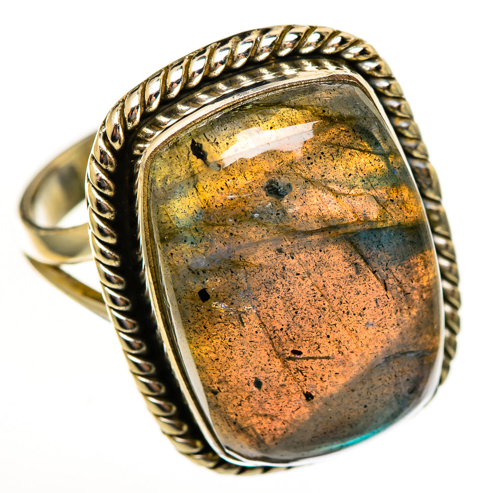 Labradorite Rings handcrafted by Anasilvercos - RING114009 - Photo 2
