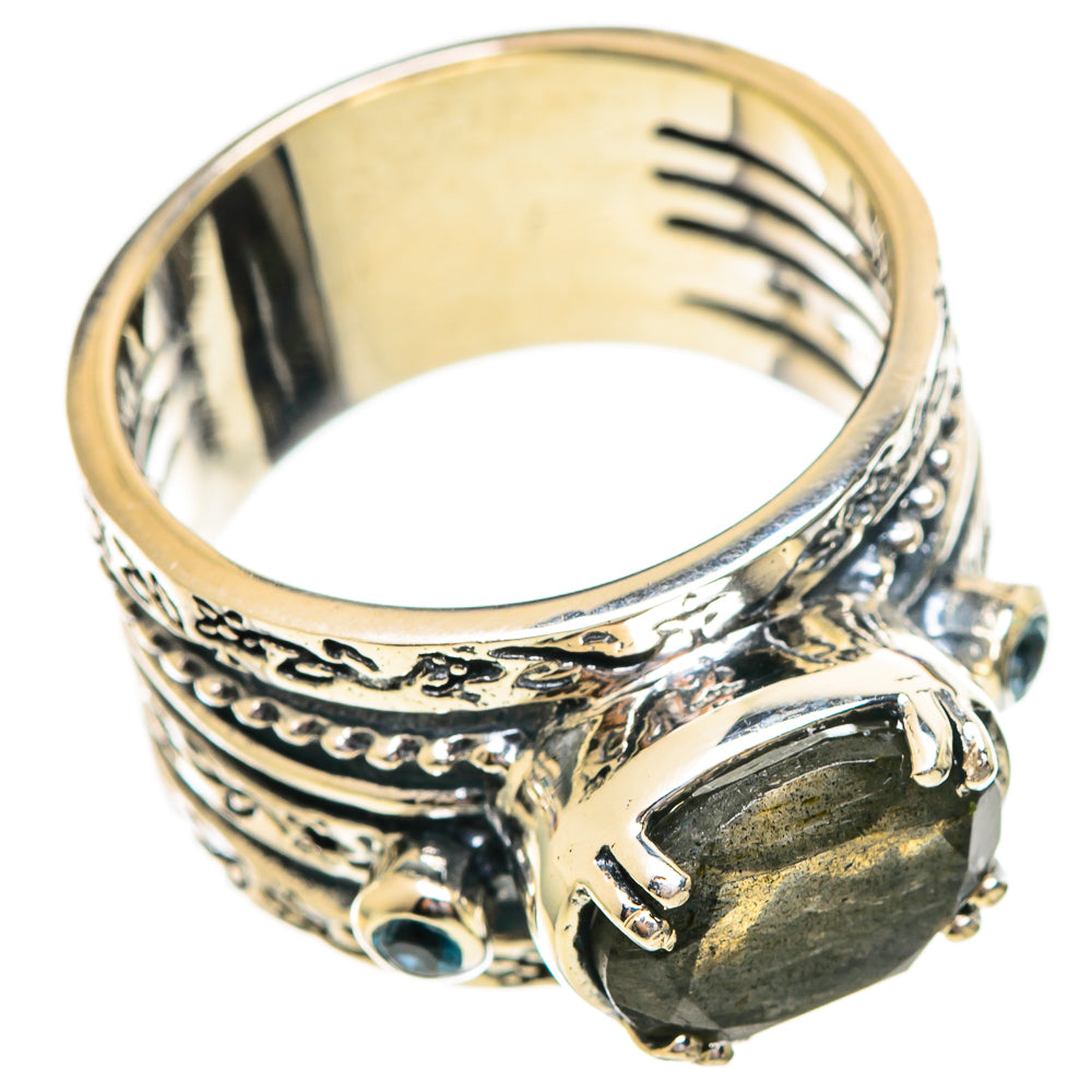 Labradorite Rings handcrafted by Anasilvercos - RING114106 - Photo 2