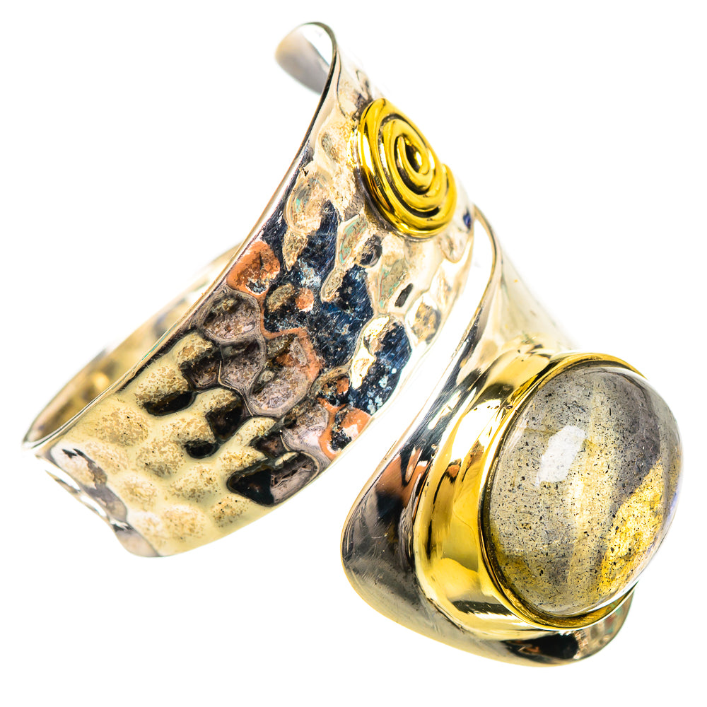 Labradorite Rings handcrafted by Anasilvercos - RING114131 - Photo 2