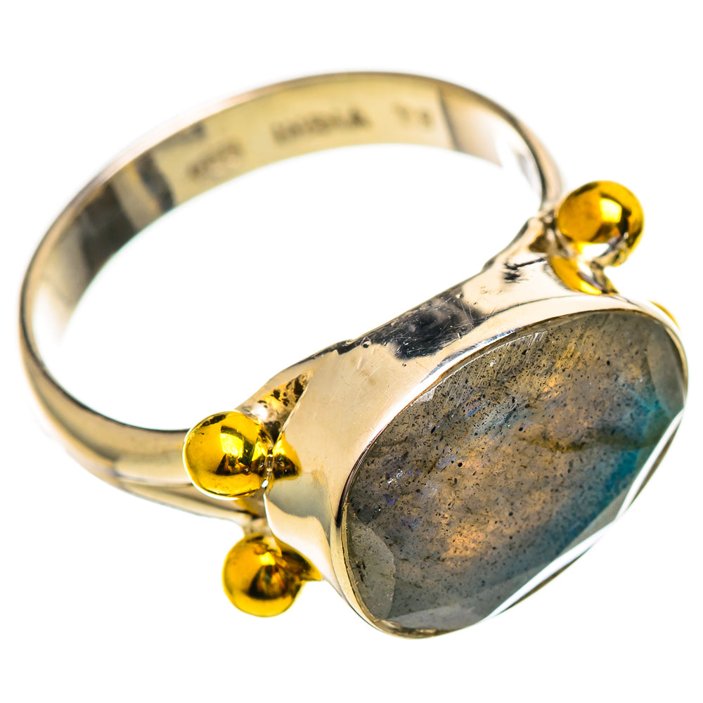 Labradorite Rings handcrafted by Anasilvercos - RING114149 - Photo 2