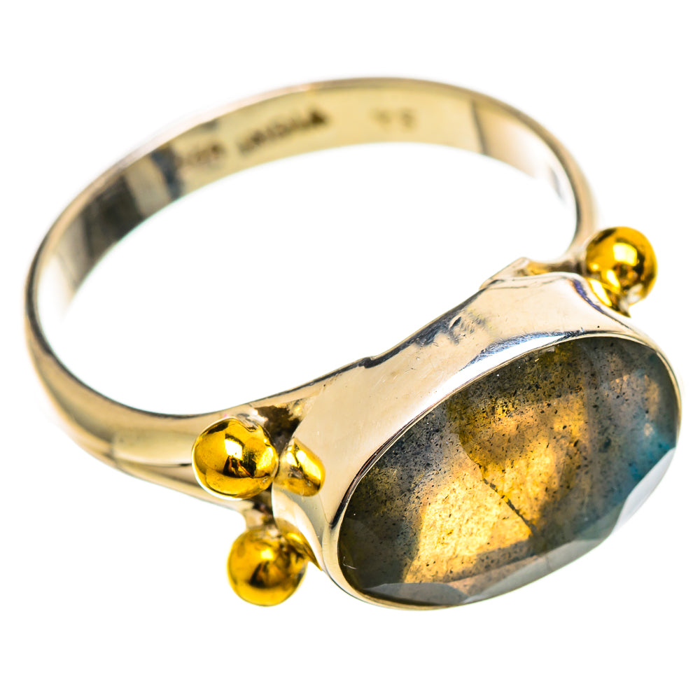 Labradorite Rings handcrafted by Anasilvercos - RING114168 - Photo 2
